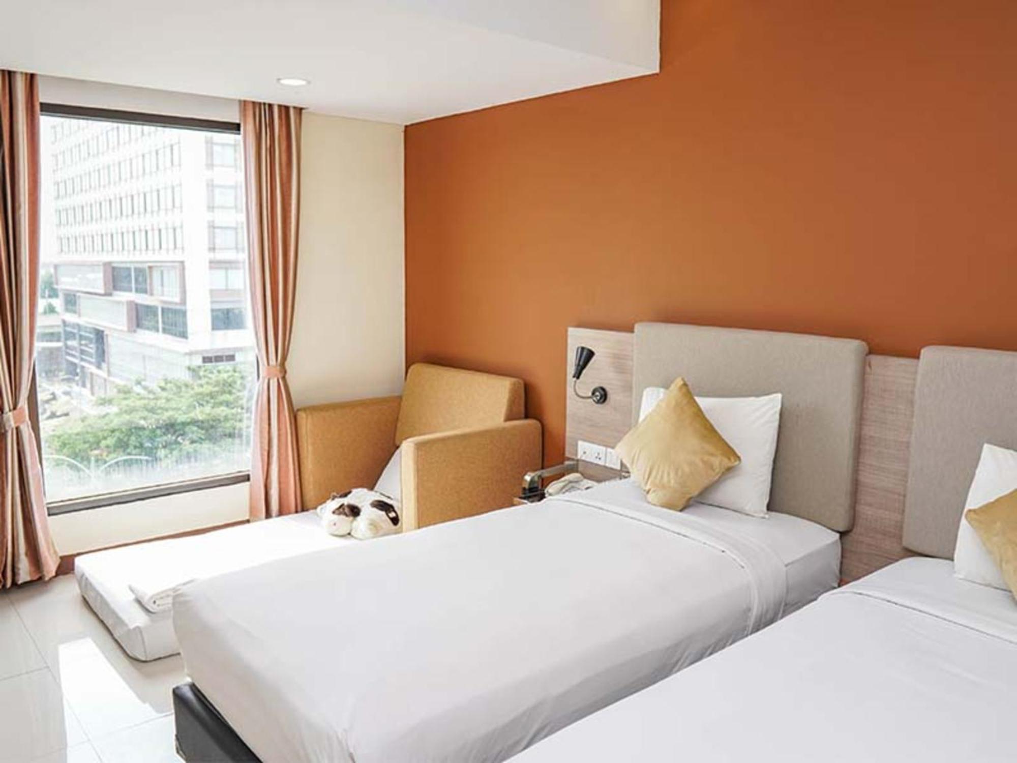 Verse Hotel Cirebon Eksteriør billede