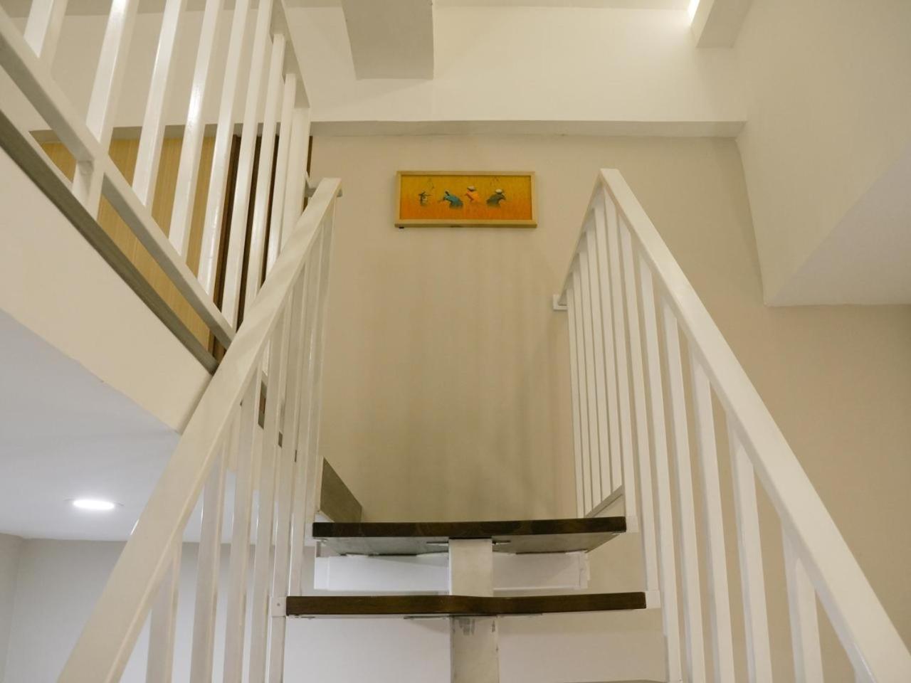 Verse Hotel Cirebon Eksteriør billede